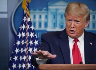 谭德塞称特朗普把病毒政治化 特朗普当天回怼