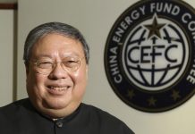 香港前高官何志平出狱 为华信能源贿赂非洲多国