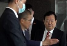 梁振英:區議會沒有必要透過選舉產生