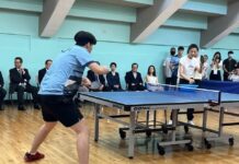 陸生團訪台 奧運金牌丁寧切磋桌球技巧