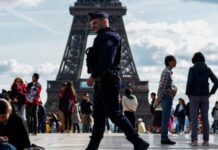 巴黎襲擊案 襲擊者為激進伊斯蘭