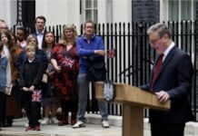 英國首相斯塔默承諾”重建”英國 組建內閣並稱要完成復興使命