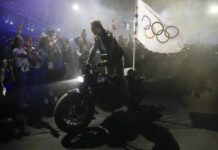 巴黎bye bye ! 洛杉磯,四年後再會 !