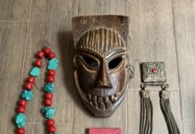 《懸掛》—記尼泊爾風鈴駐港