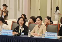 民青局局长在上海出席亚太经合组织妇女与经济论坛
