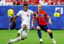 世界杯|英格兰加时2:1逆转挪威挺进四强,将对阵梅西领衔阿根廷;杜曹不满球队发挥:赢球全靠运气